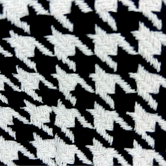 Forever 21 Black/White Tweed Houndstooth Blazer - Picture 2 of 5